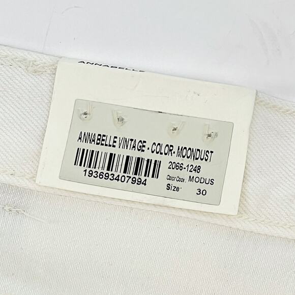 Citizens of Humanity NWT Annabelle Denim Shorts Women’s Size 30 White Vintage - Picture 2 of 7